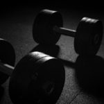【ジムに行け】なかなか続かない筋トレ初心者がするべきたった一つの行動とは？